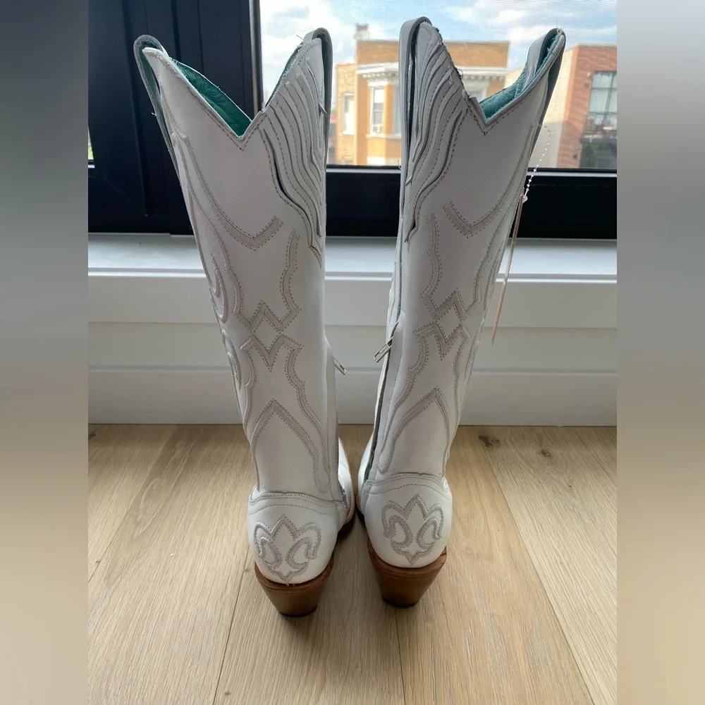 Corral Women's Cream Heeled Boots - Picture 3 of 9